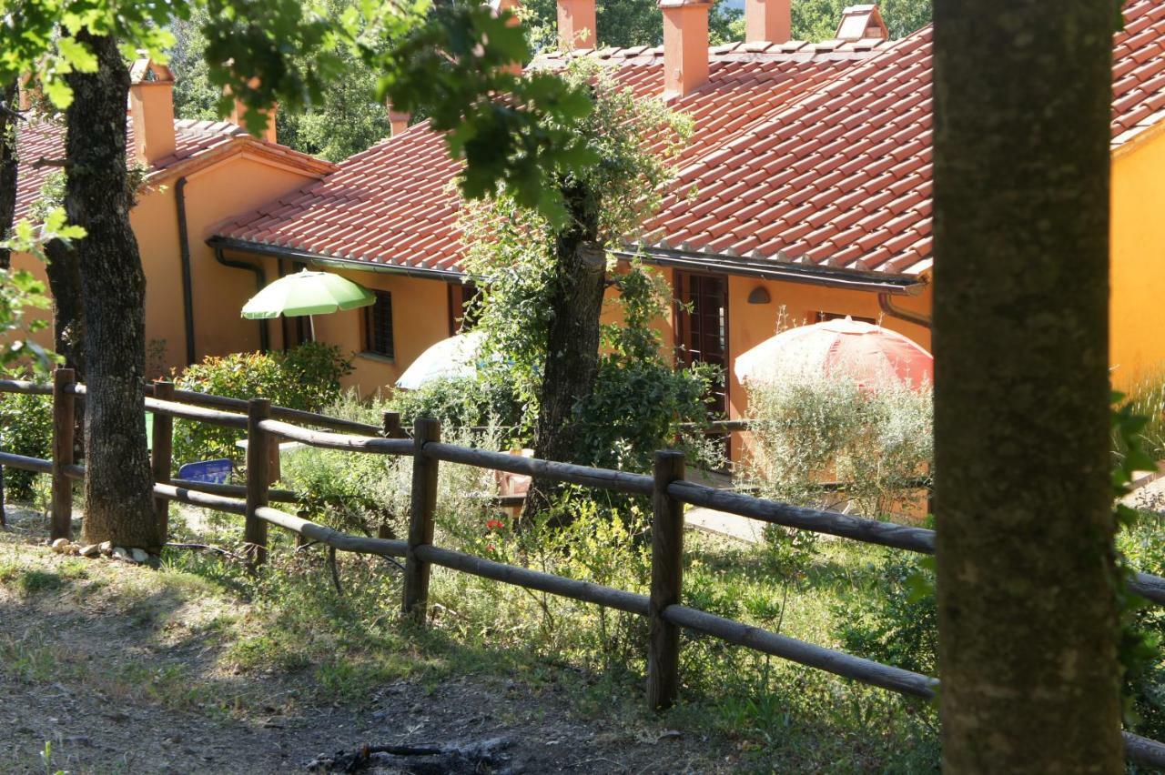 Villa Borgo La Fungaia Gambassi Terme Exterior photo